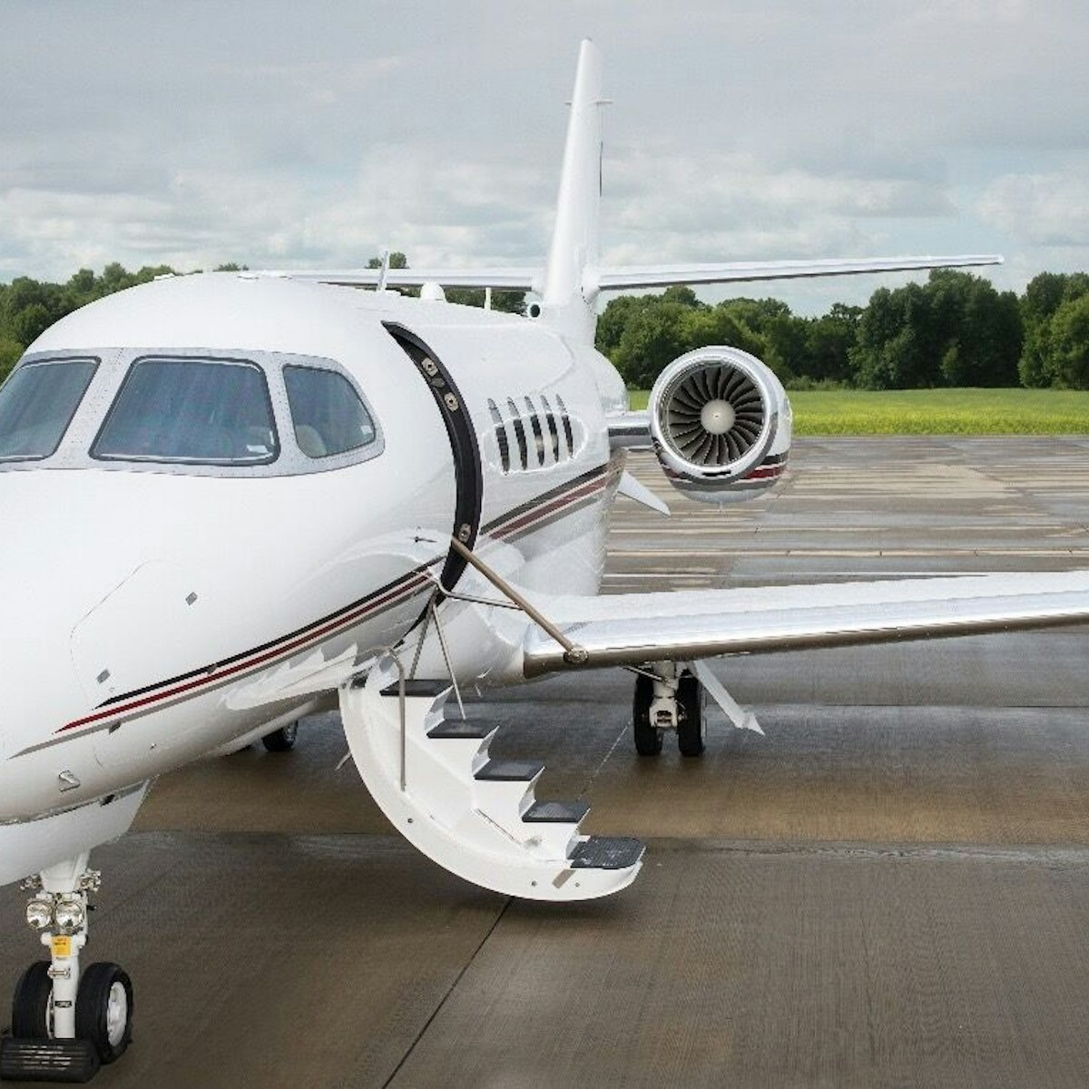 Clb Netjets NetJets significantly expands jet card lineup, cuts prices