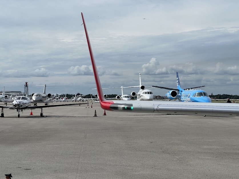 How to offset your private jet CO2 emissions