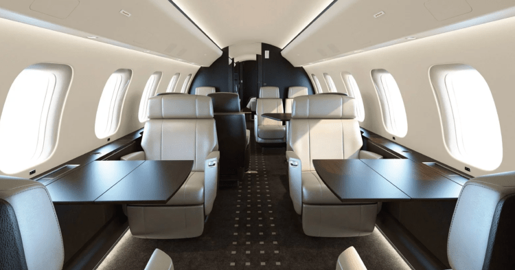 Global 7500 media room