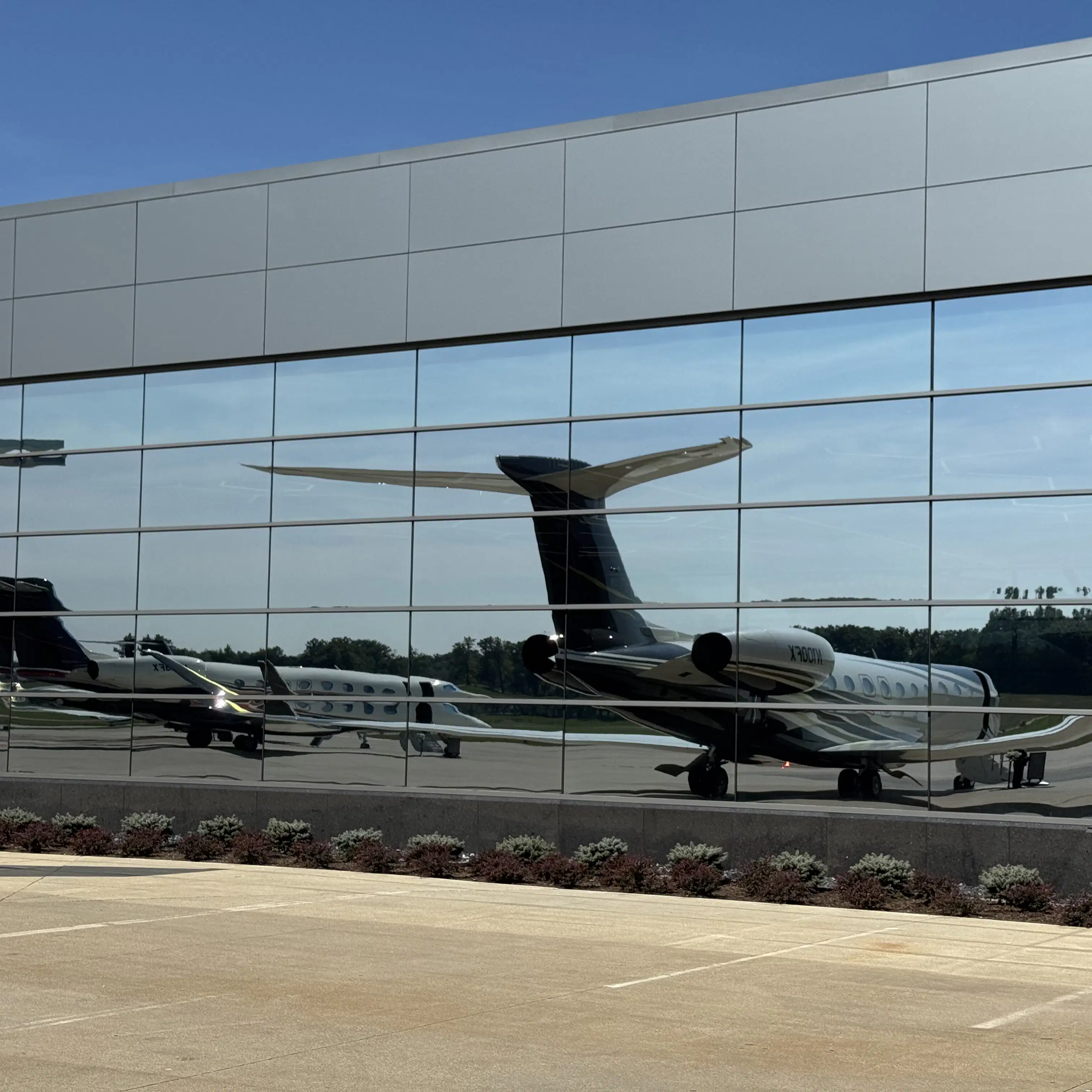 Embry Riddle Jet Flexjet's Ricci established two endowments at Embry‑Riddle