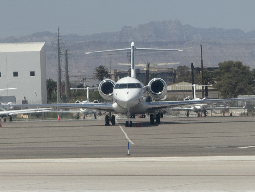 Private Jet Flight Activity Analysis – 2026 – Week 22