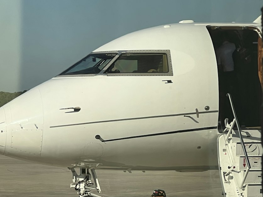 Jettly offers free hours on fixed-rate jet cards