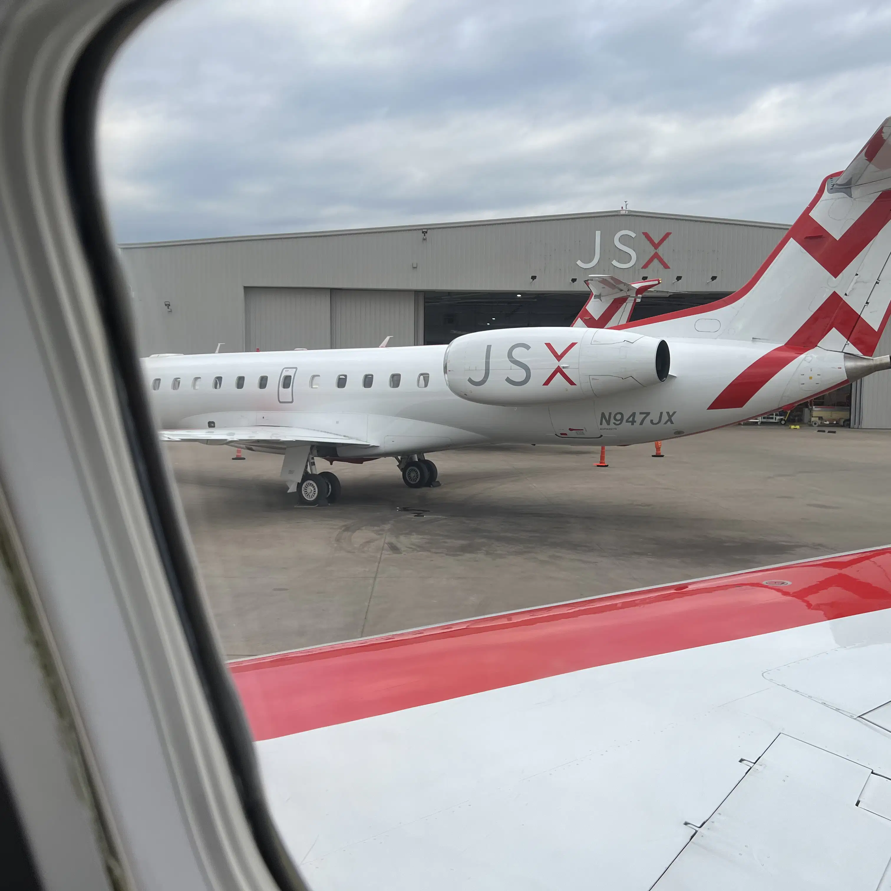 By-the-seat private jet JSX completes Starlink WiFi installation