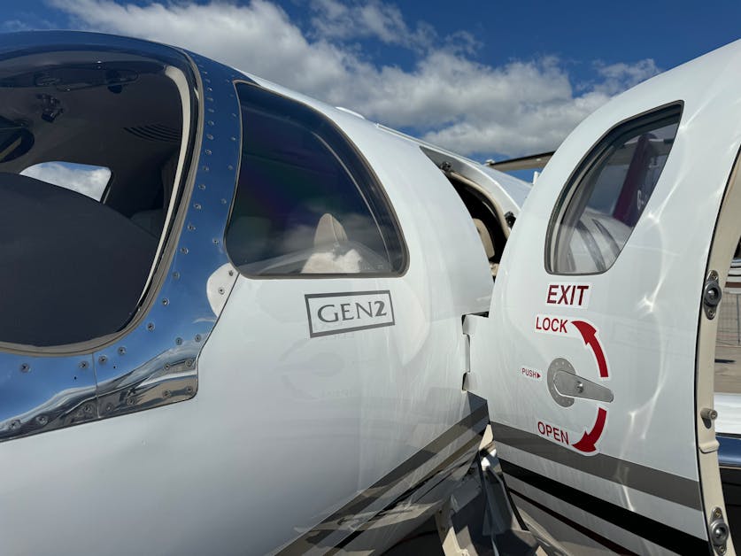 April private jet flight activity in North America increased 3.5%