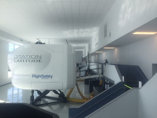 NetJets pilot training