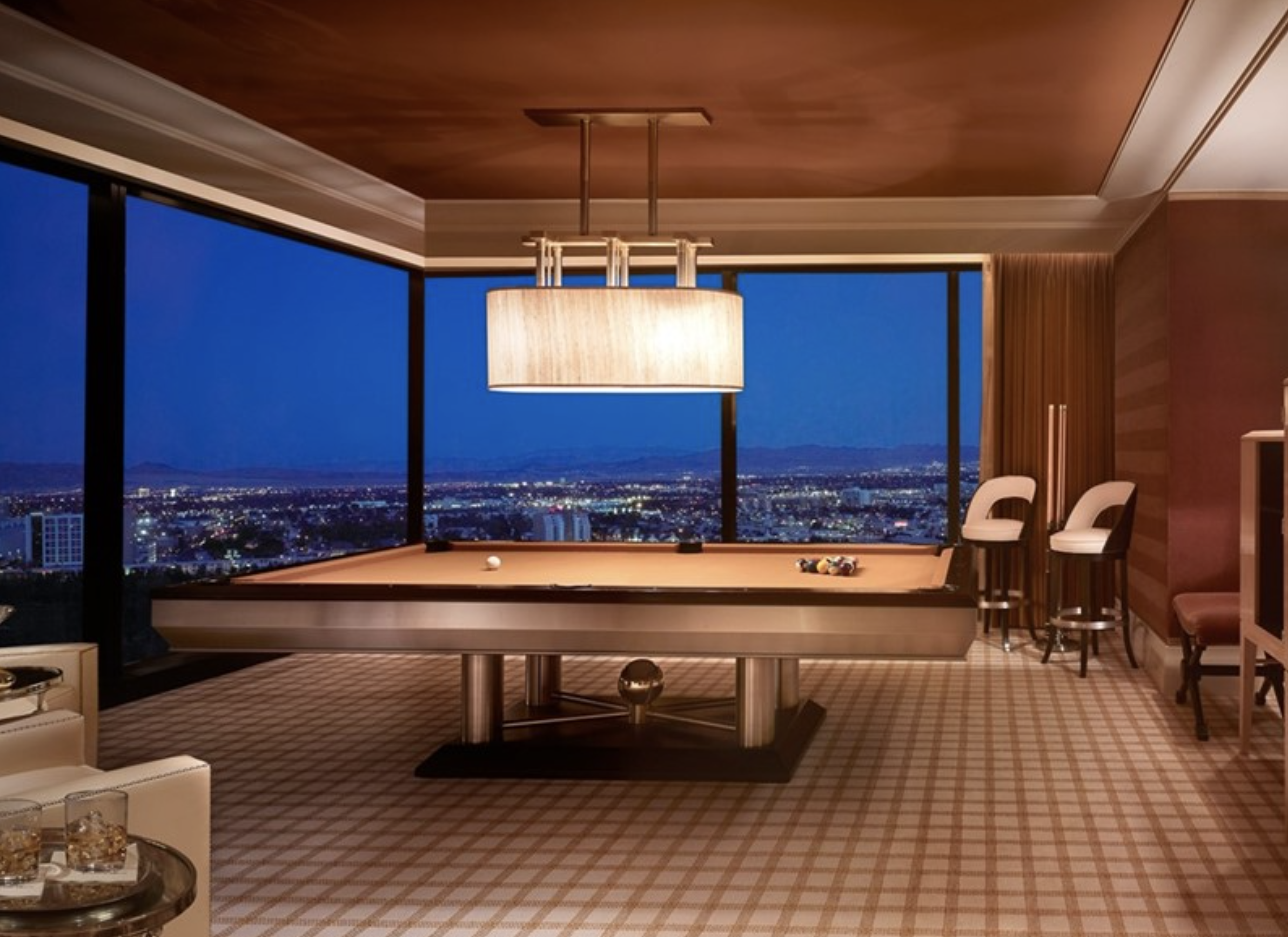 Encore 3-Bedroom Duplex Suite with Billiards Room