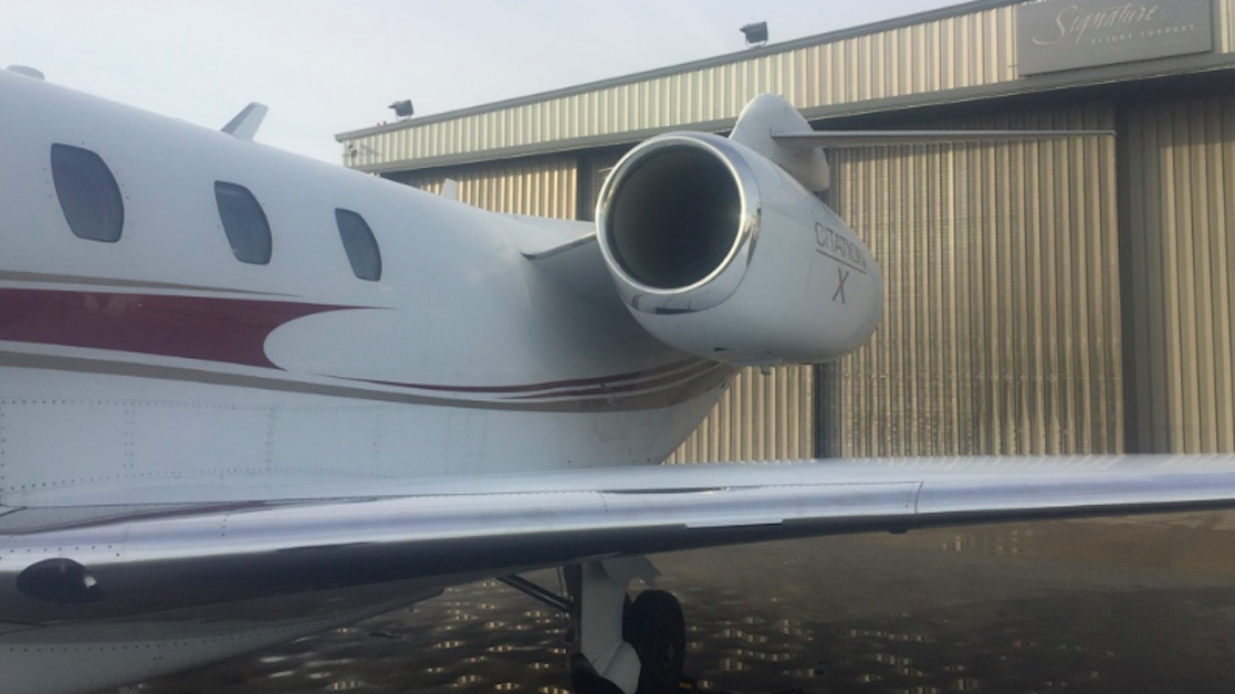 Jet Card Broker Paramount Business Jets Support Future Professionals