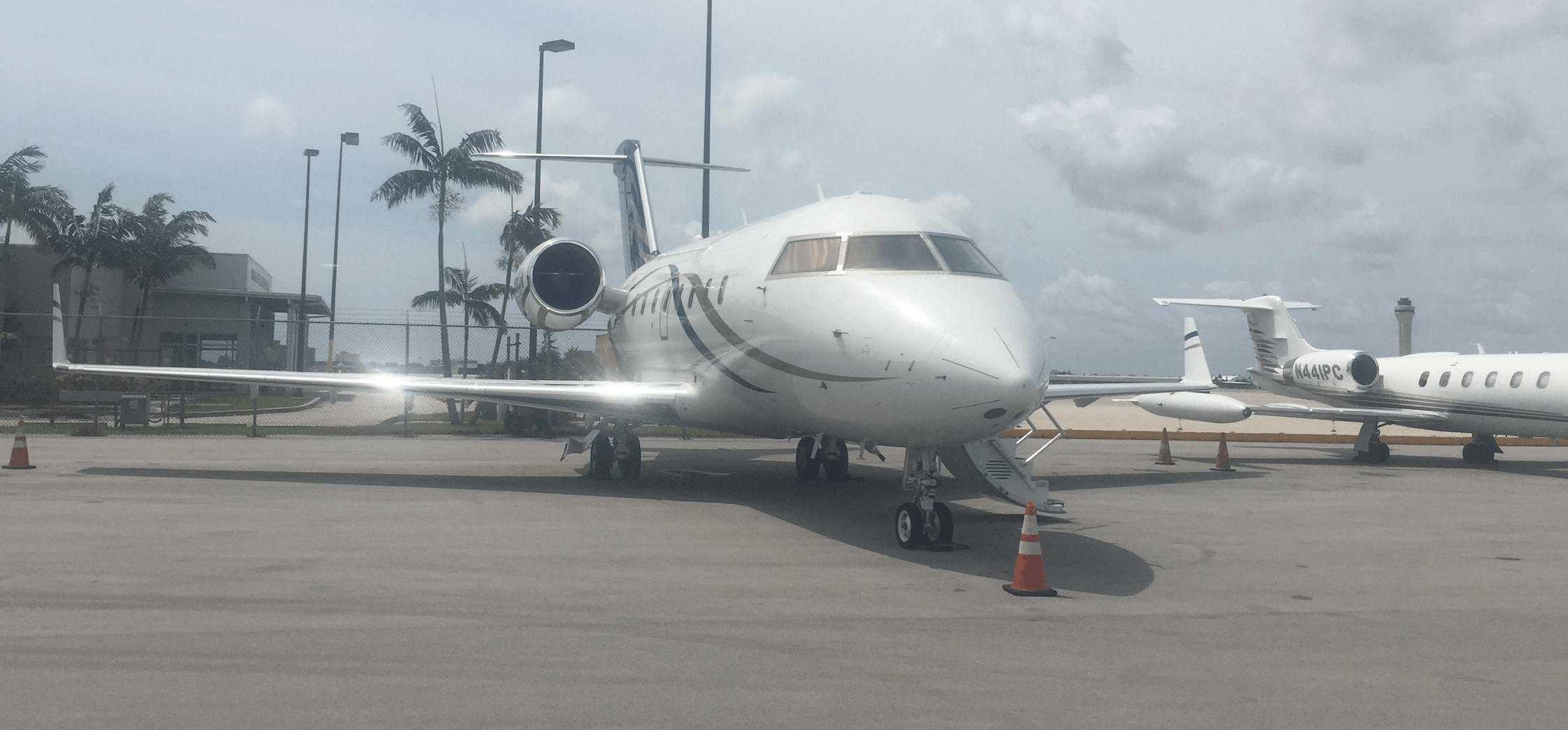 Fly 7 Executive Aviation - charter operator - charter broker